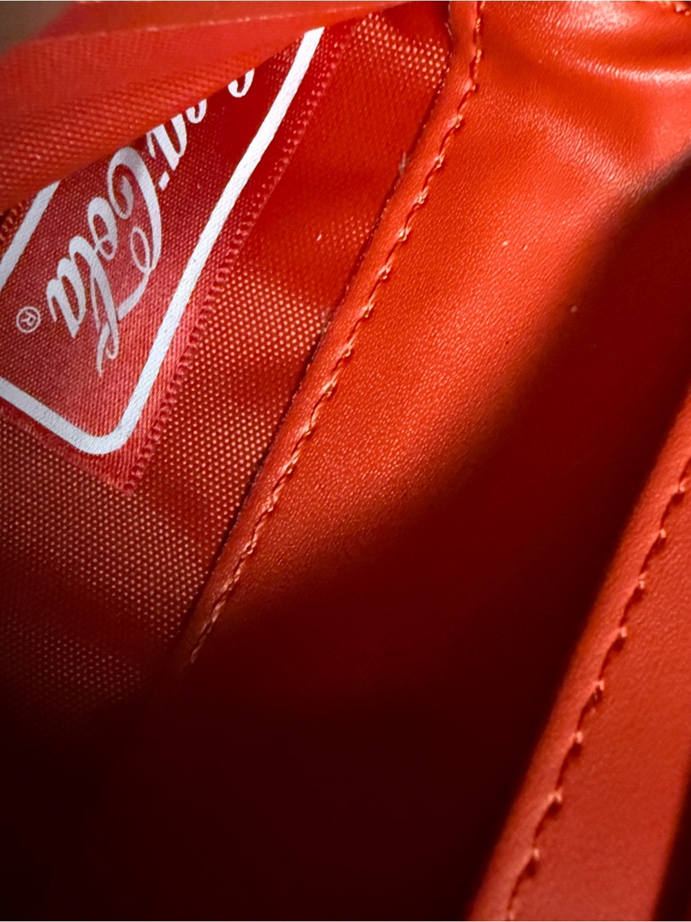 Coca-Cola zip wallet with Coca-Cola logos - Picture 12 of 13